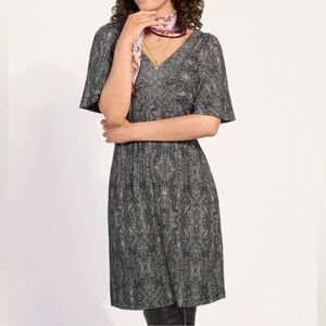 Cabi Twirl Black and White Dress #4641